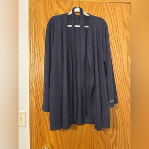 Elle Reve Everyday Robe - NWT - Size L